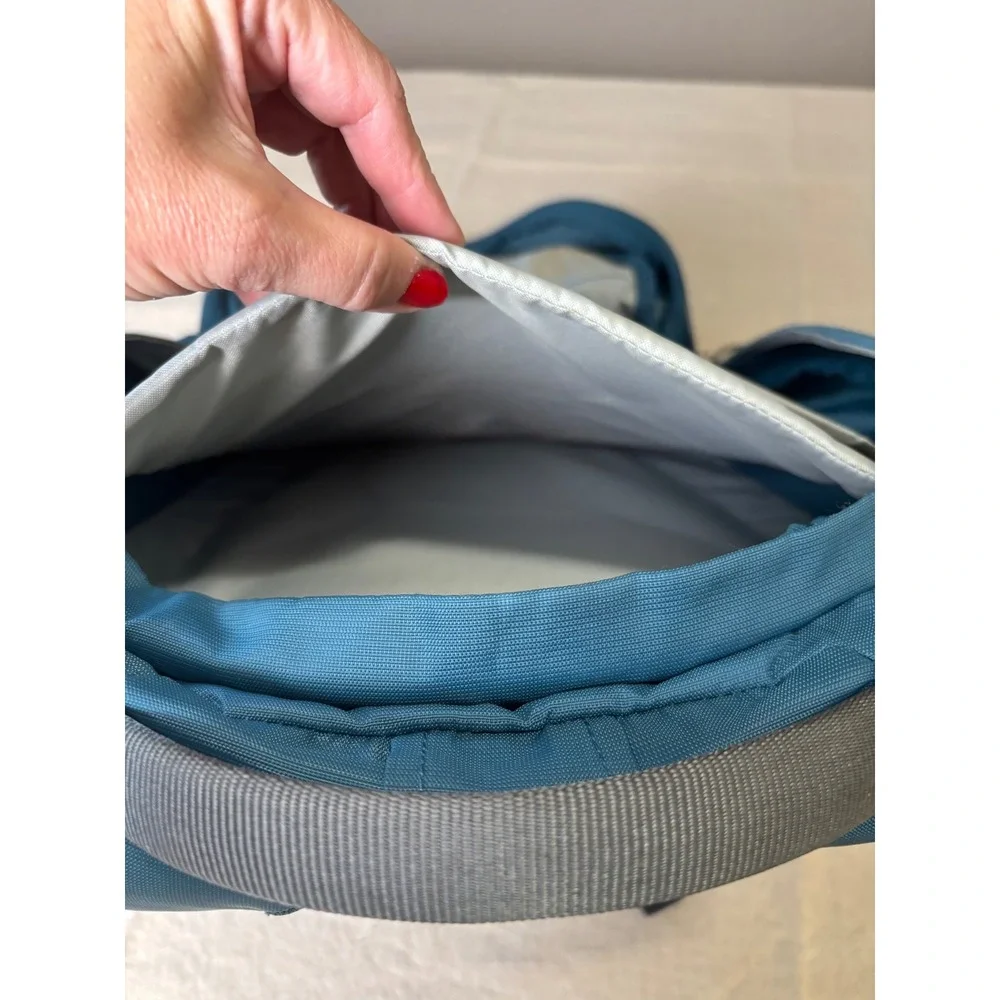 Osprey Backpack Questa 24/Seven Series Teal Blue Hiking Commute Travel Laptop